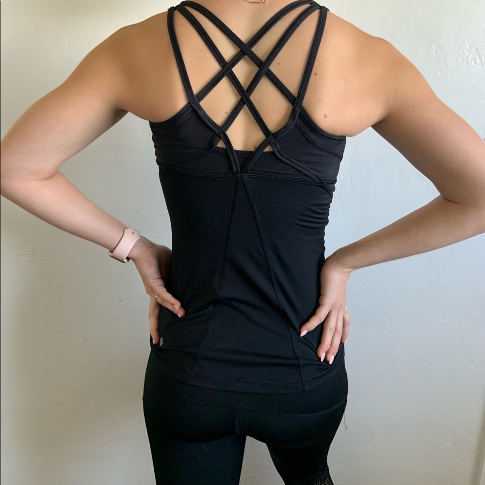Lululemon workout tank - Picture 2 of 7